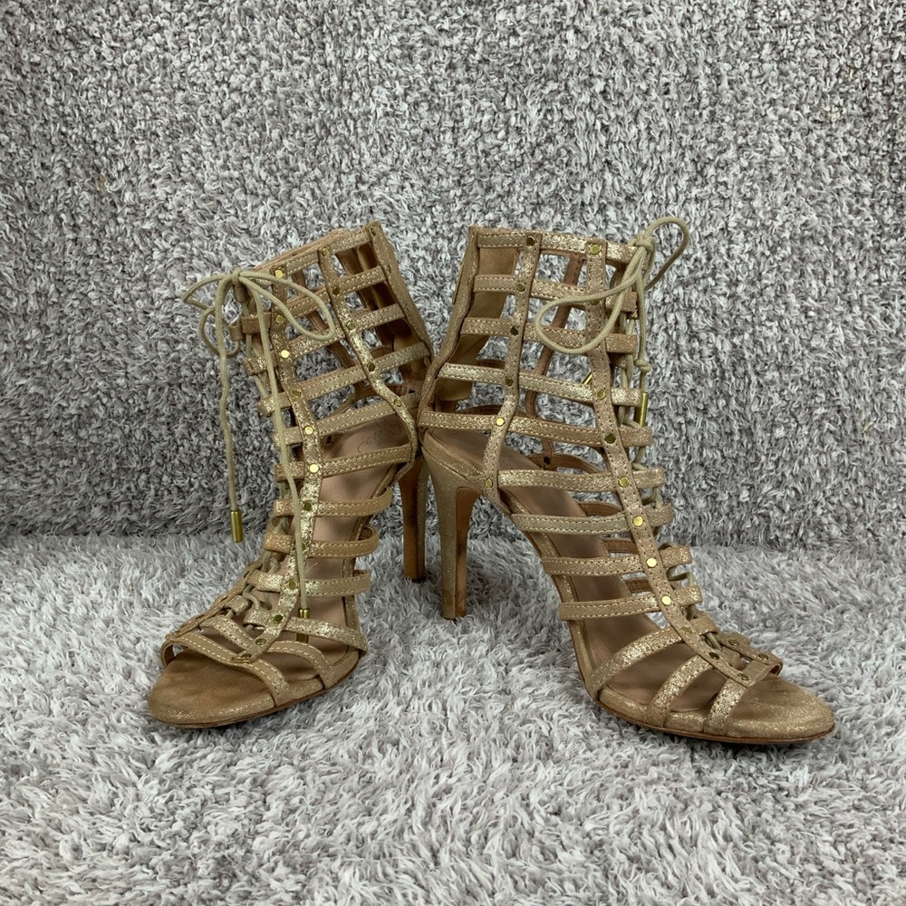 Joie cage lace heels 6.5